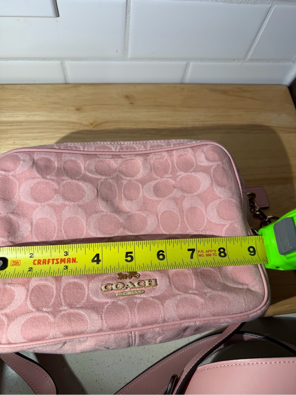Coach Carey Shoulder/Crossbody Bag In Signature Denim/Gold/Light Pink CER69 - Picture 13 of 16